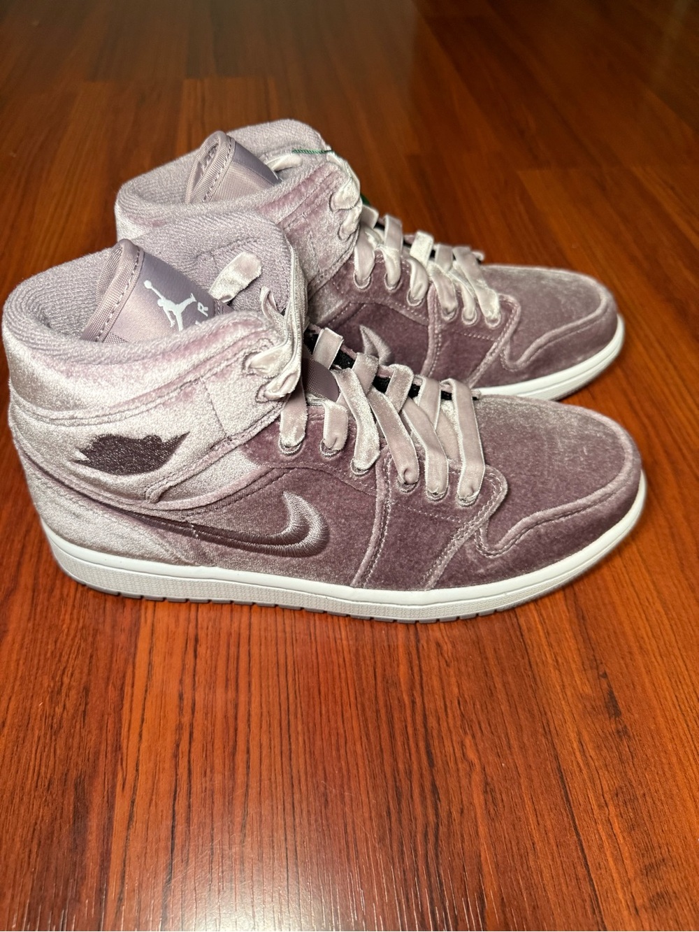 Nike Air Jordan 1 Mid Velvet Women’s Sneakers — Mauve